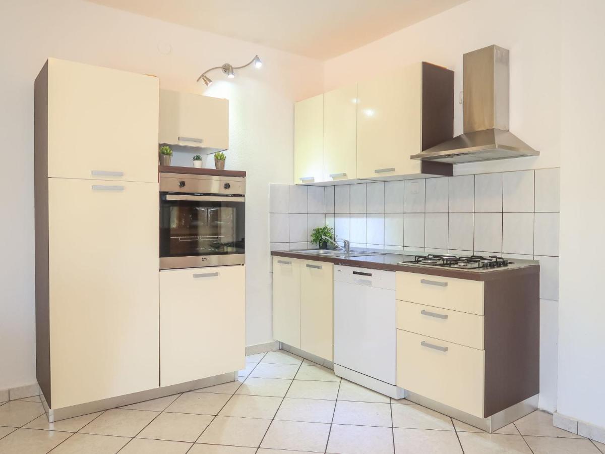 Holiday Home Domagoj - Mlk320 By Interhome Malinska Extérieur photo